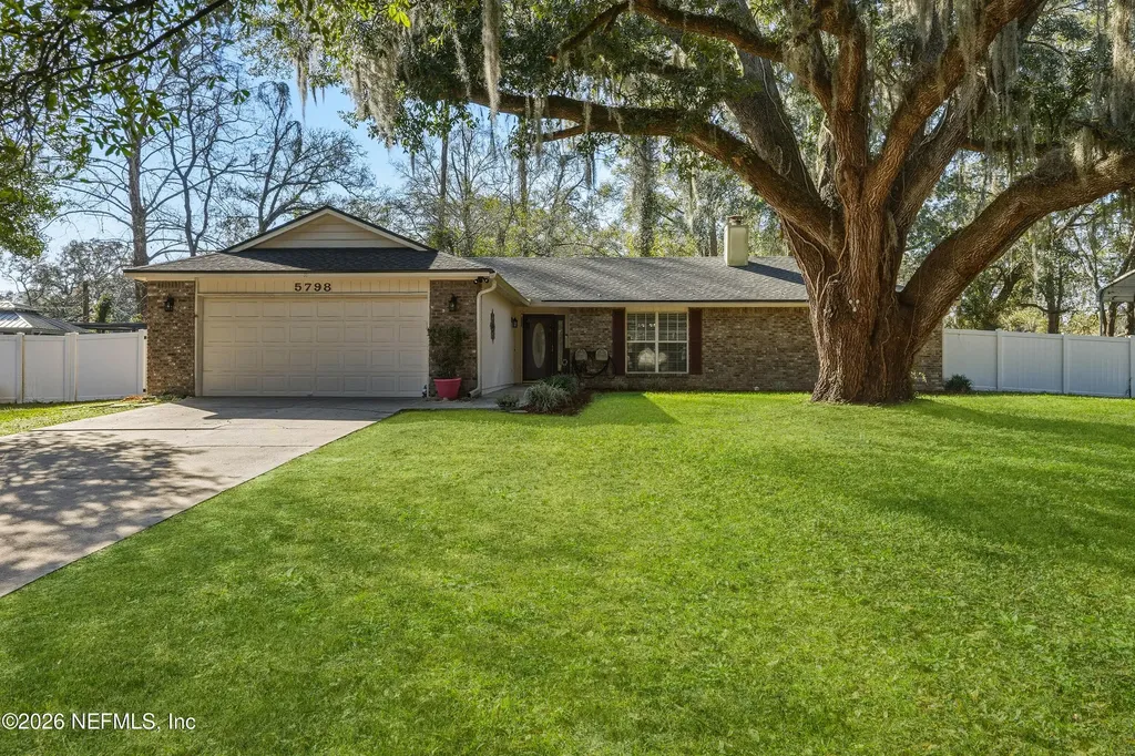 5798 Country Mill Court Jacksonville FL 32222