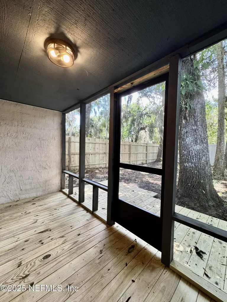 2964 Songbird Drive Jacksonville FL 32233