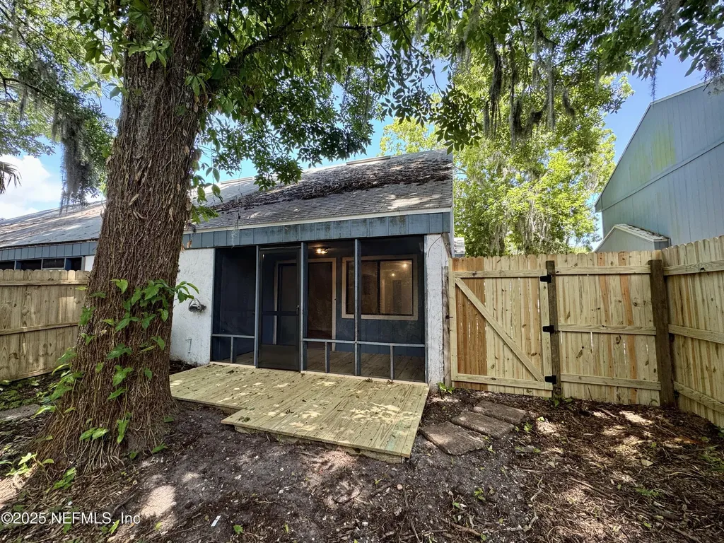 2964 Songbird Drive Jacksonville FL 32233