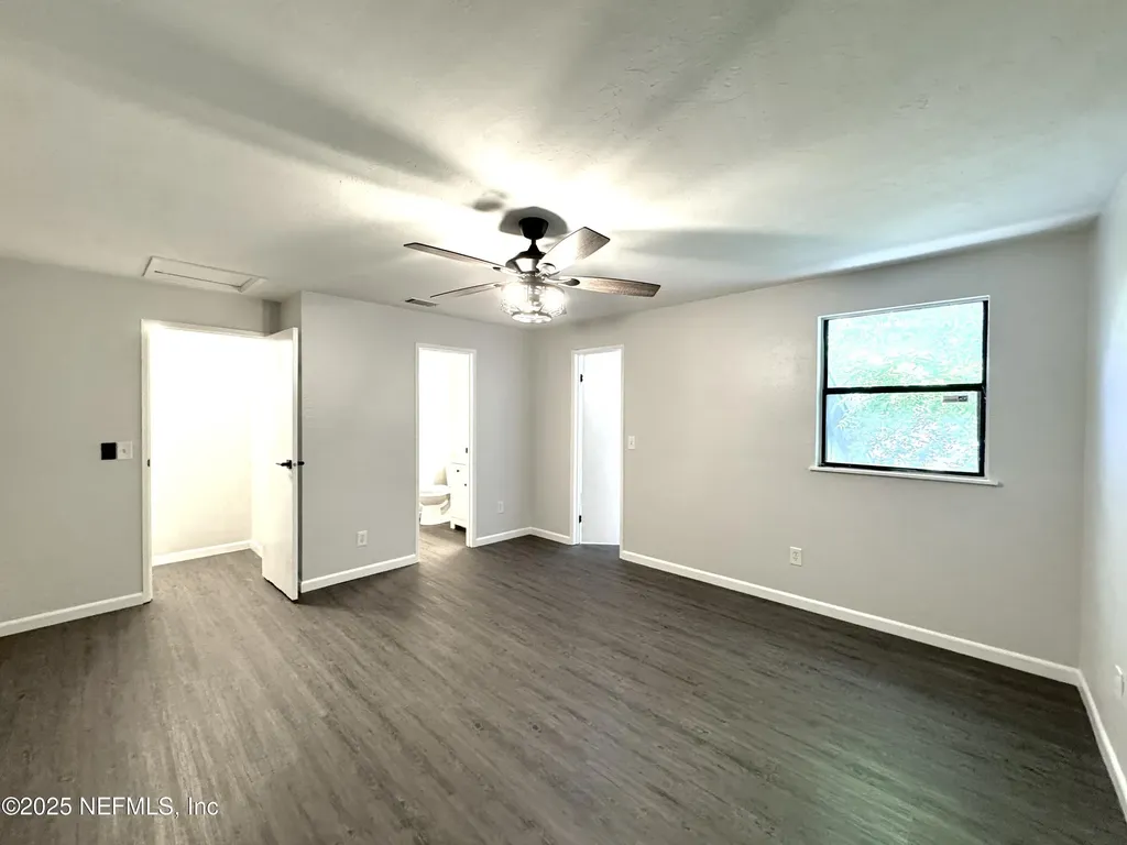 2964 Songbird Drive Jacksonville FL 32233