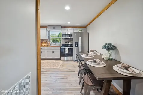4193 SE 8th Avenue Melrose FL 32666