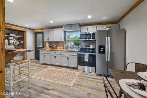 4193 SE 8th Avenue Melrose FL 32666