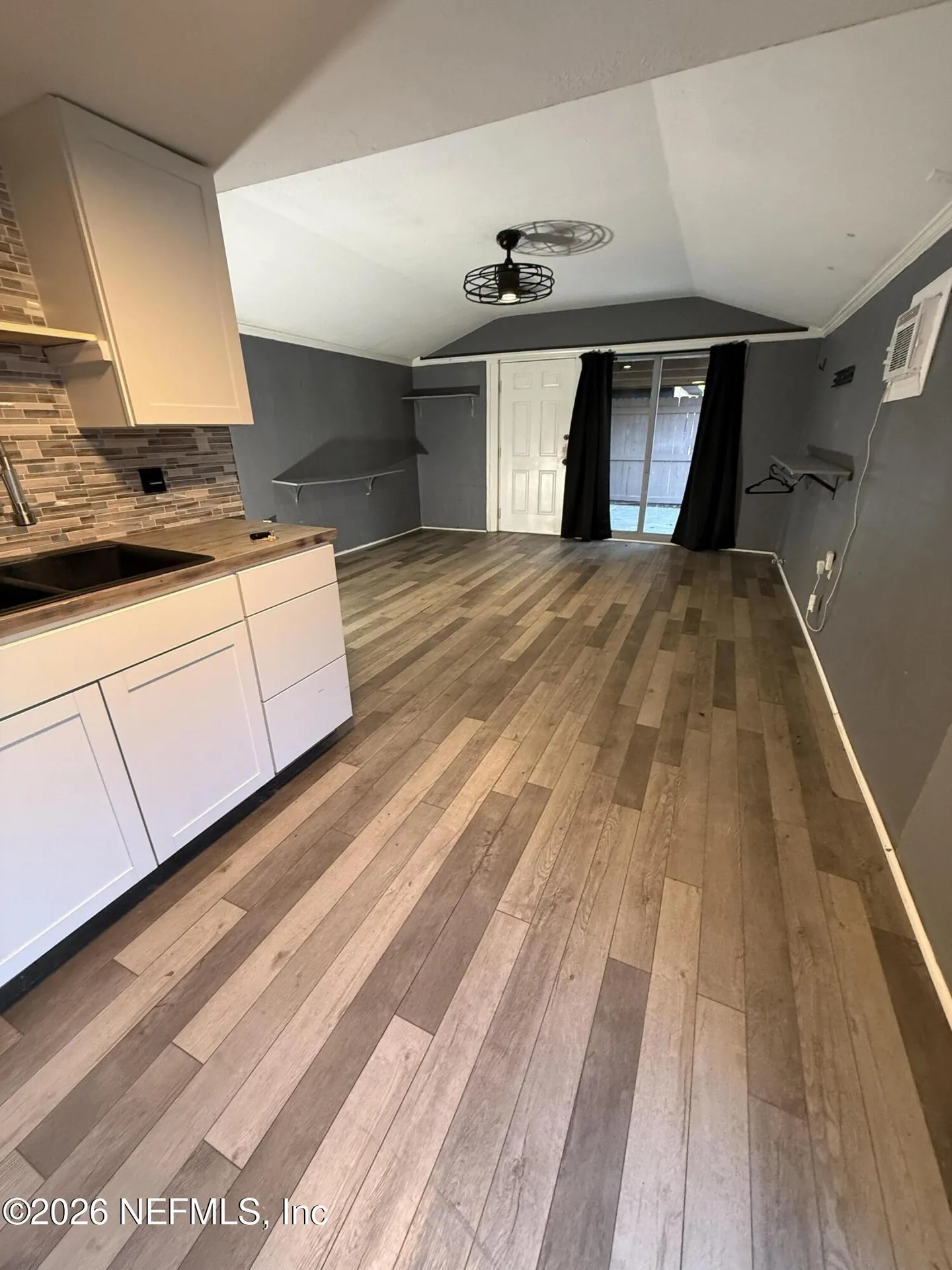 9172 2nd Avenue Jacksonville FL 32208