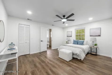 2826 Water View Circle Jacksonville FL 32226