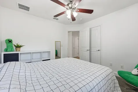 270 Clifton Bay Loop St. Johns FL 32259