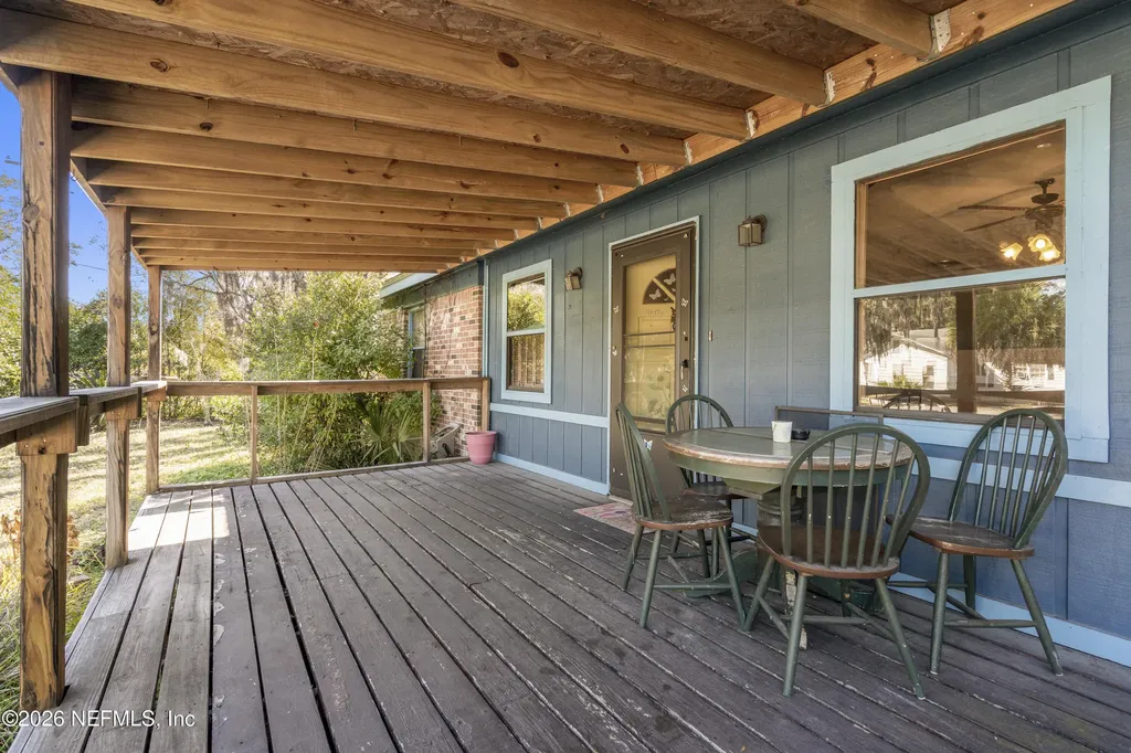 101 S Oakridge Avenue Green Cove Springs FL 32043