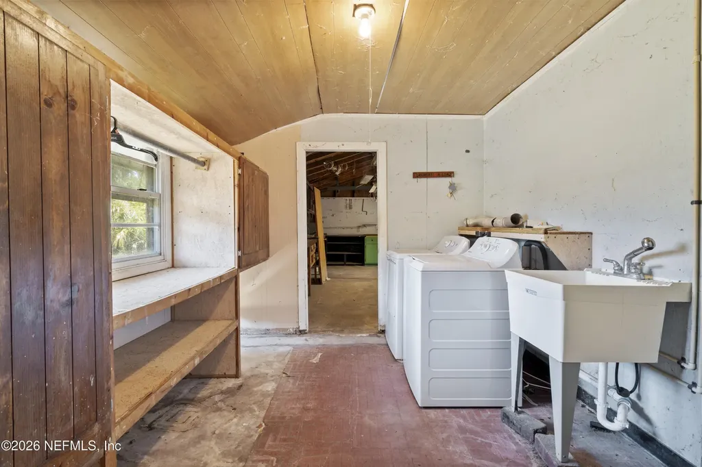 101 S Oakridge Avenue Green Cove Springs FL 32043