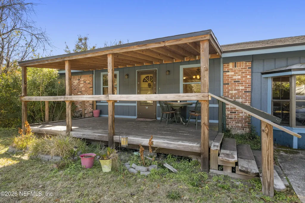 101 S Oakridge Avenue Green Cove Springs FL 32043