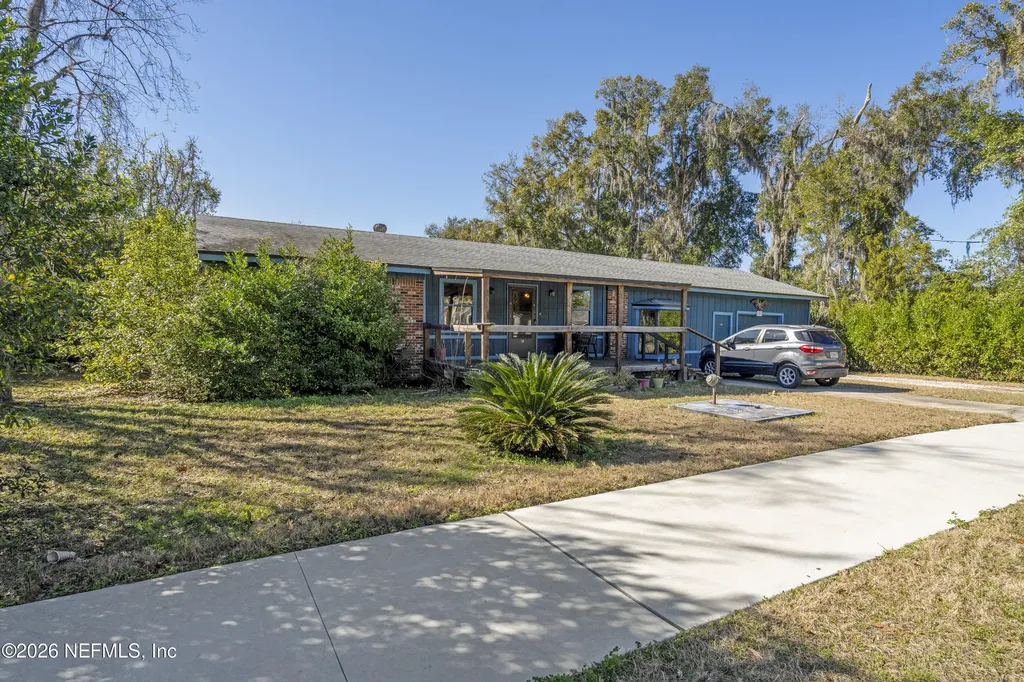 101 S Oakridge Avenue Green Cove Springs FL 32043