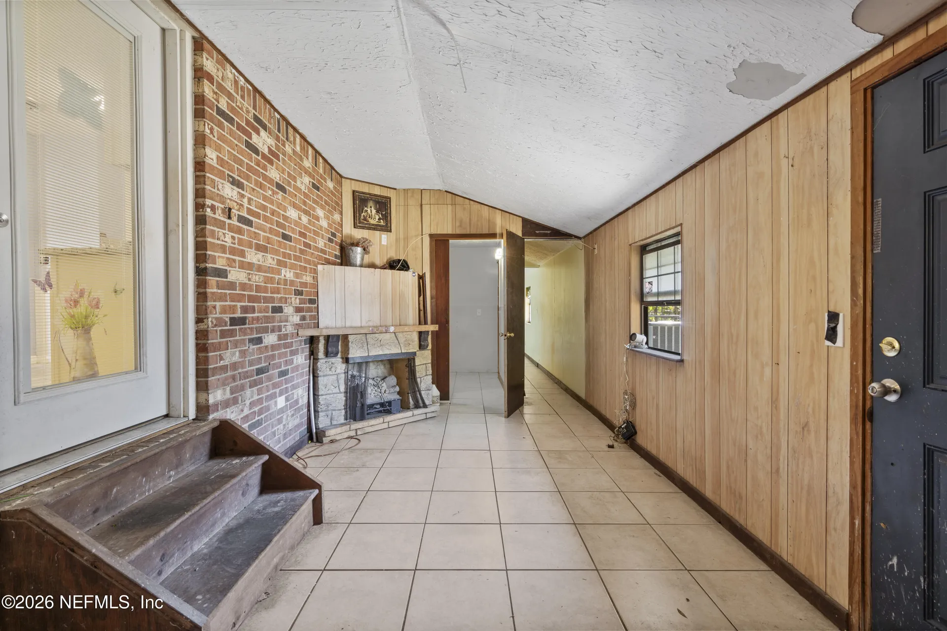 101 S Oakridge Avenue Green Cove Springs FL 32043