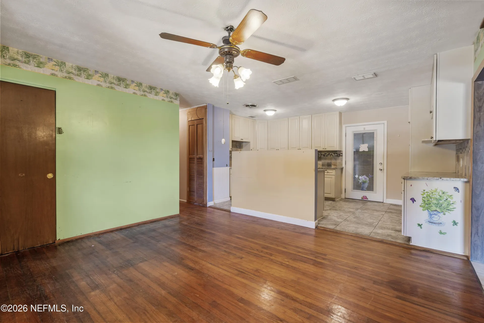 101 S Oakridge Avenue Green Cove Springs FL 32043