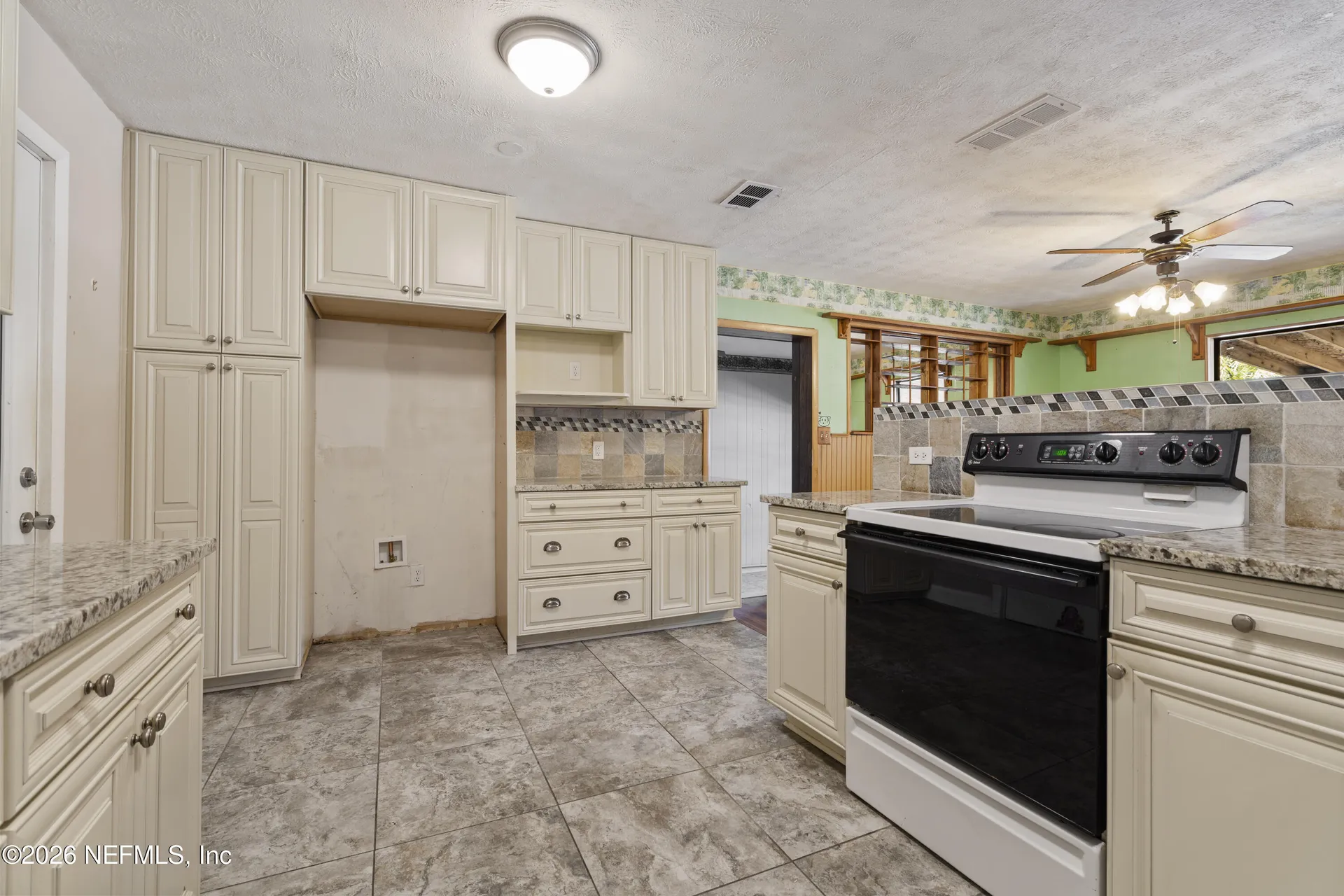 101 S Oakridge Avenue Green Cove Springs FL 32043