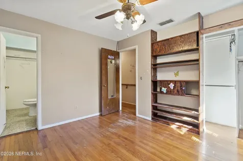 101 S Oakridge Avenue Green Cove Springs FL 32043