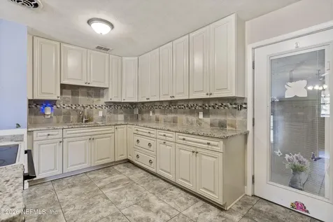 101 S Oakridge Avenue Green Cove Springs FL 32043