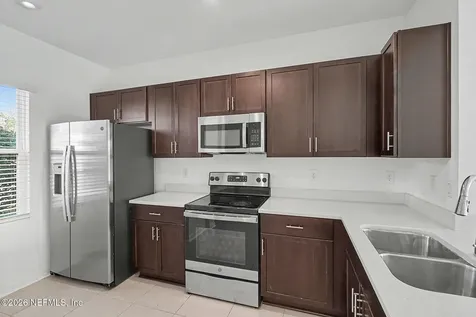 268 Annies Place Jacksonville FL 32218