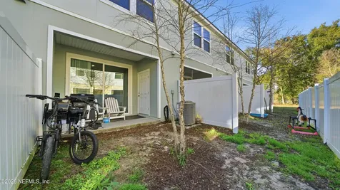 2848 Black Buck Circle Jacksonville FL 32225