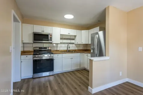 6853 London Bridge Lane Jacksonville FL 32210
