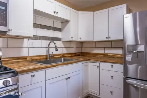 6853 London Bridge Lane Jacksonville FL 32210
