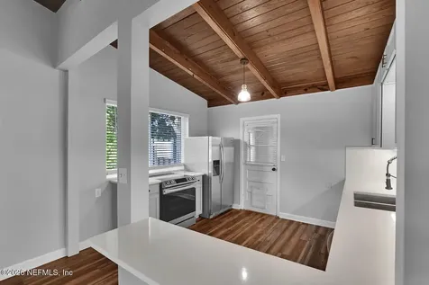 1811/1813 Seminole Road Atlantic Beach FL 32233
