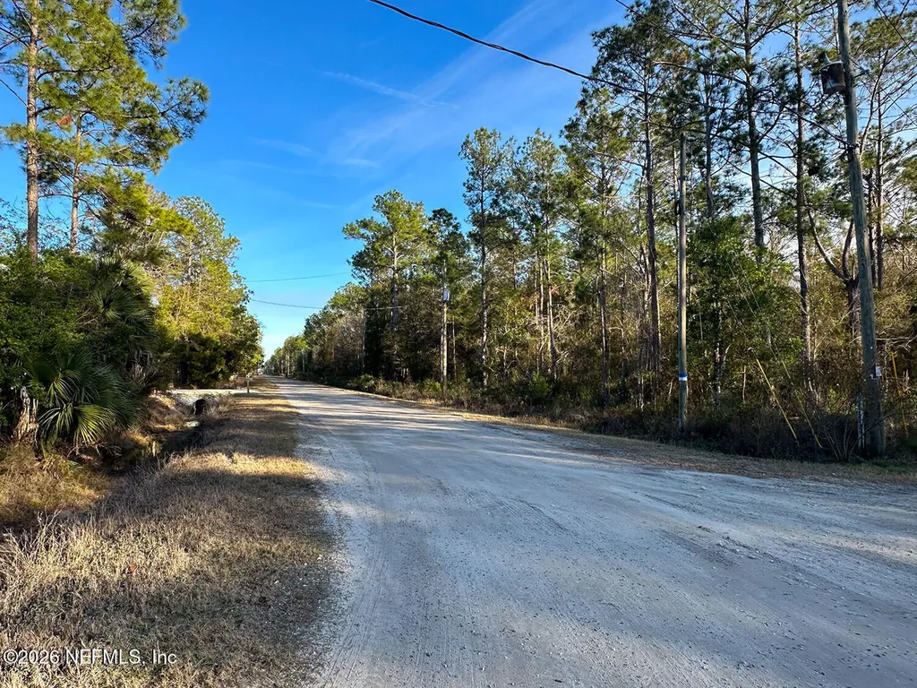 0428 Division Street Hastings FL 32145