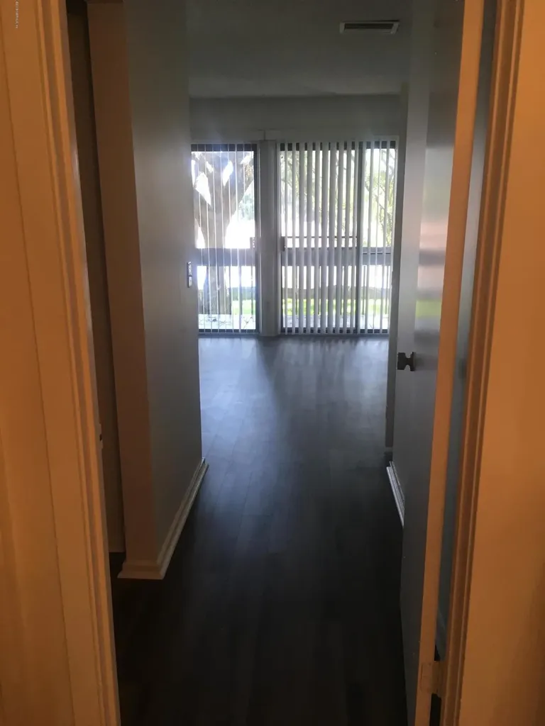 7703 Las Palmas Way Jacksonville FL 32256