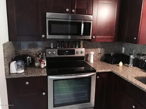 7703 Las Palmas Way Jacksonville FL 32256