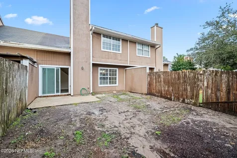 12763 Ashbrook Circle W Jacksonville FL 32225