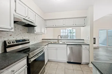 12763 Ashbrook Circle W Jacksonville FL 32225