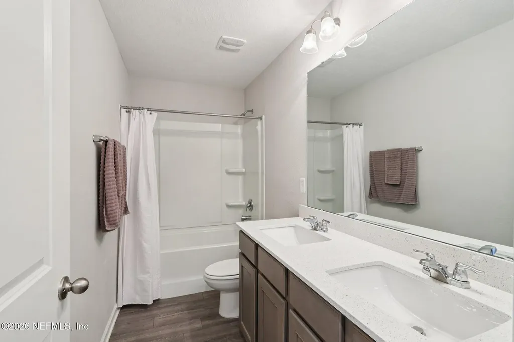 5801 Le Sabre Road Jacksonville FL 32244