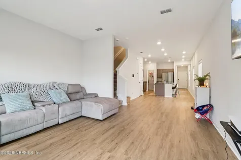 5801 Le Sabre Road Jacksonville FL 32244