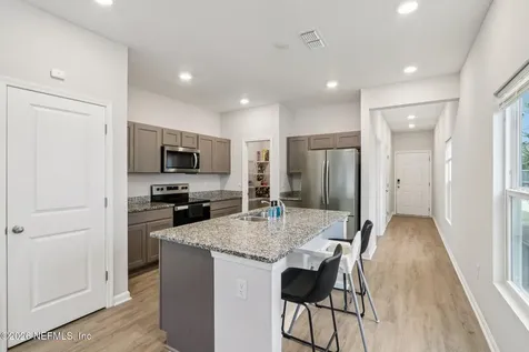 5801 Le Sabre Road Jacksonville FL 32244
