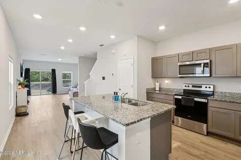 5801 Le Sabre Road Jacksonville FL 32244