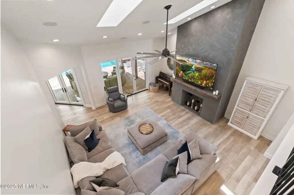 2341 Fiddlers Lane Atlantic Beach FL 32233