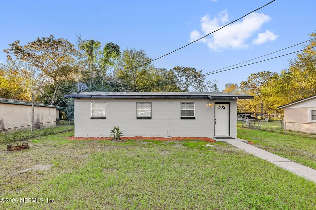 4472 Melvin Circle E Jacksonville FL 32210