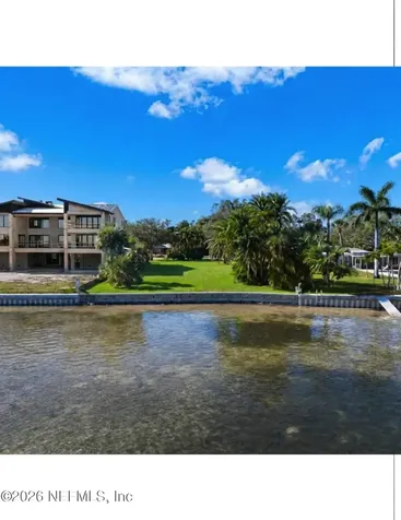 6100 Bahama Shores Drive S St. Petersburg FL 33705