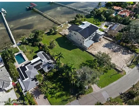 6100 Bahama Shores Drive S St. Petersburg FL 33705