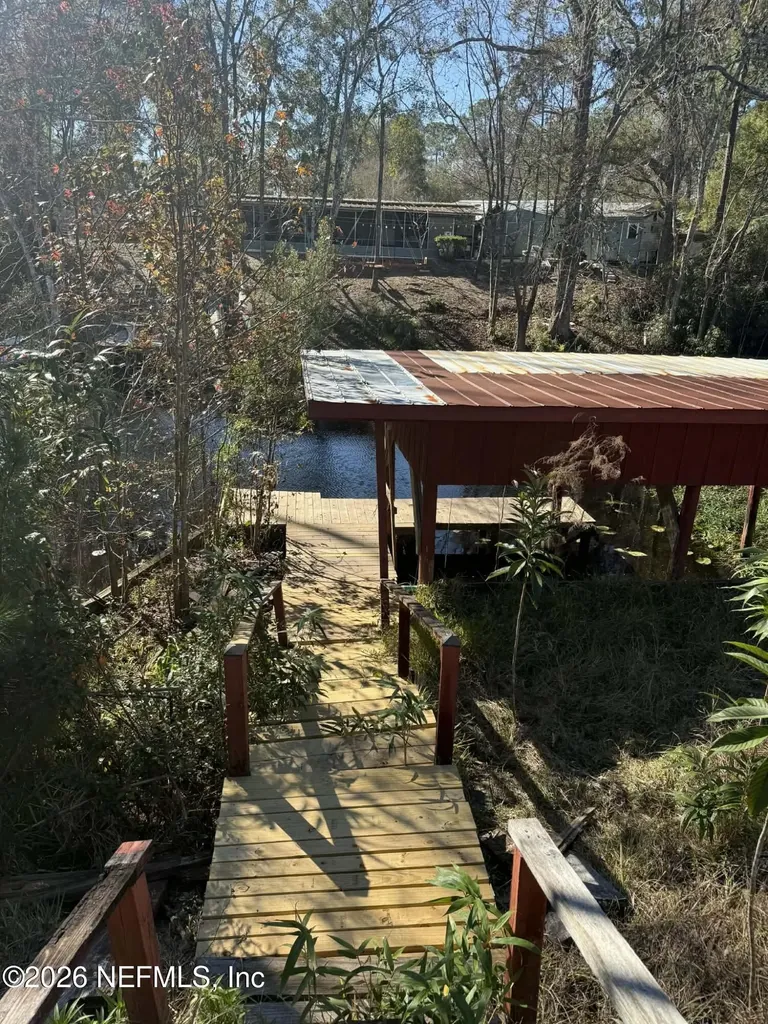 133 Sportsman Road Satsuma FL 32189