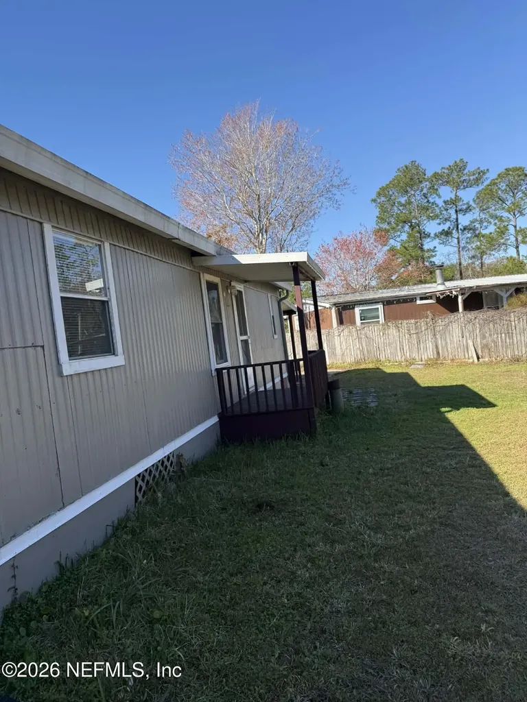 133 Sportsman Road Satsuma FL 32189