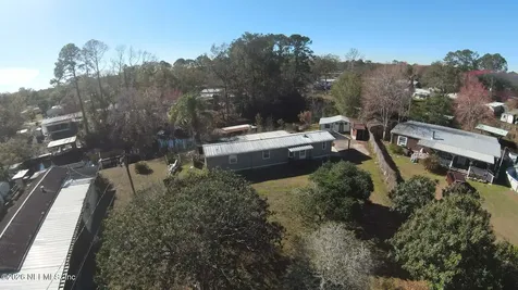 133 Sportsman Road Satsuma FL 32189