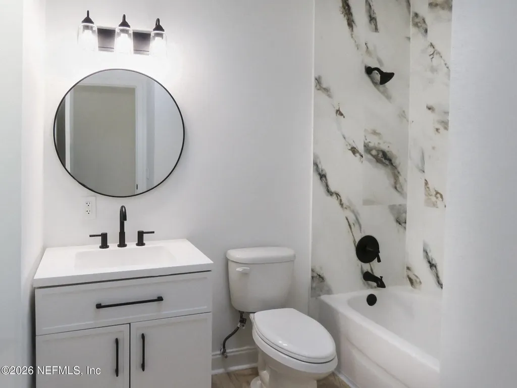 43 N Saratoga Circle N Atlantic Beach FL 32233