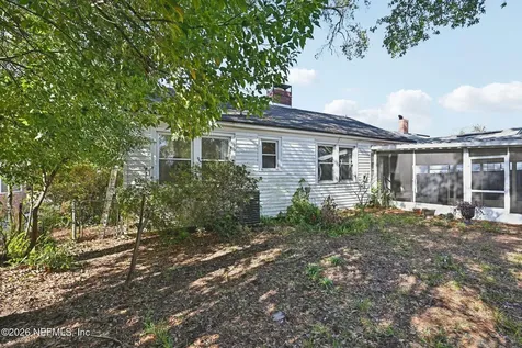 1021 Old Hickory Road Jacksonville FL 32207