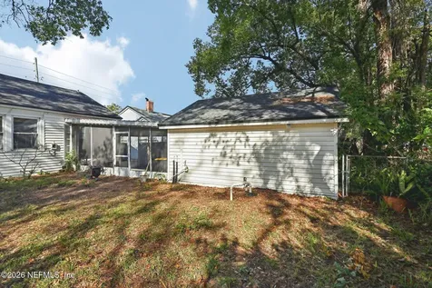 1021 Old Hickory Road Jacksonville FL 32207