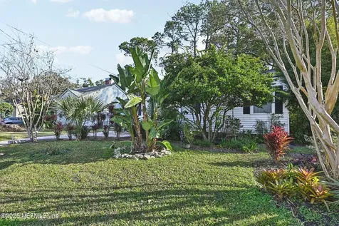 1021 Old Hickory Road Jacksonville FL 32207