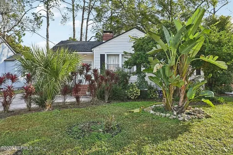 1021 Old Hickory Road Jacksonville FL 32207