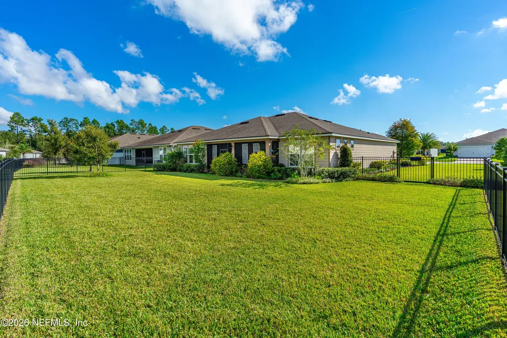 203 Country Brook Avenue Ponte Vedra FL 32801