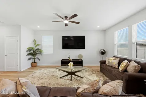 14742 Cashew Avenue Jacksonville FL 32218