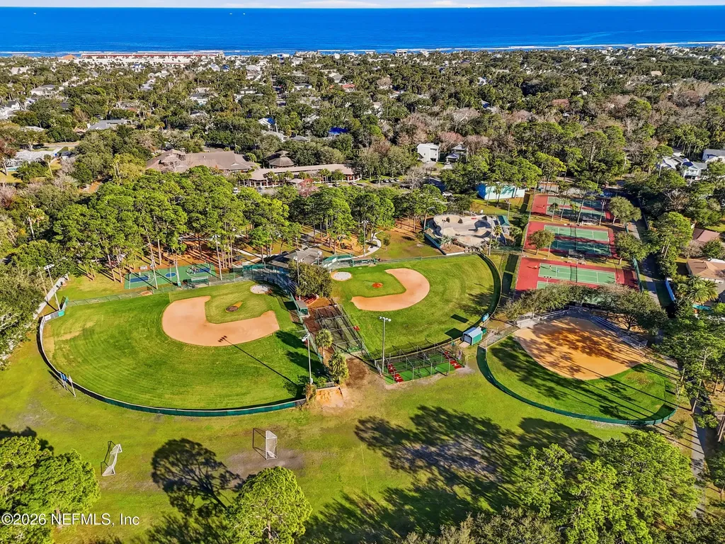 533 Seaspray Avenue Atlantic Beach FL 32233