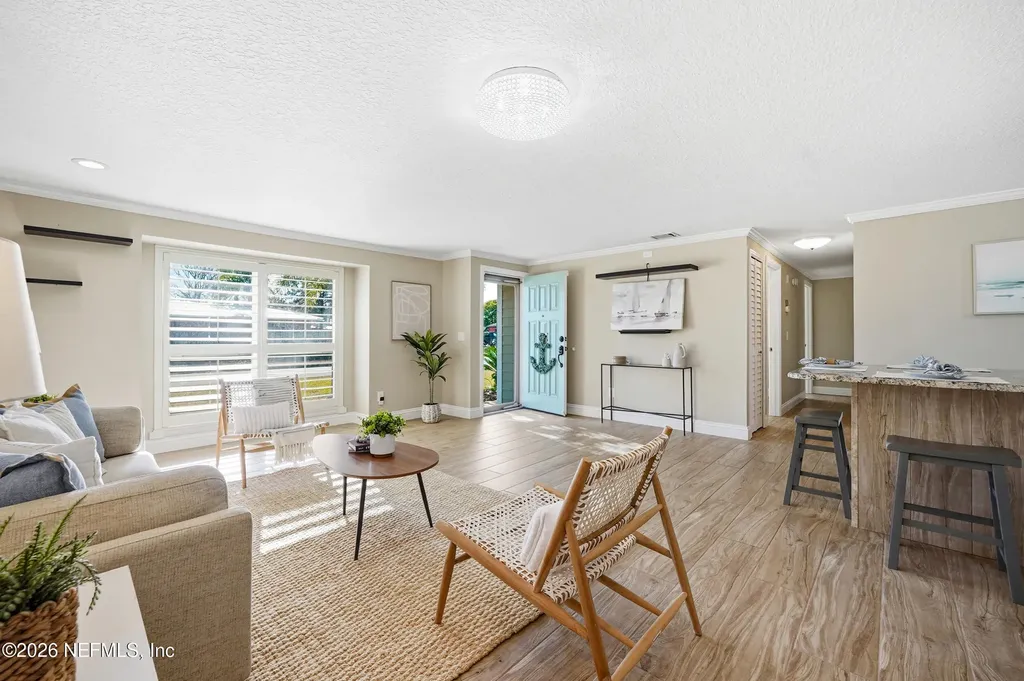 533 Seaspray Avenue Atlantic Beach FL 32233