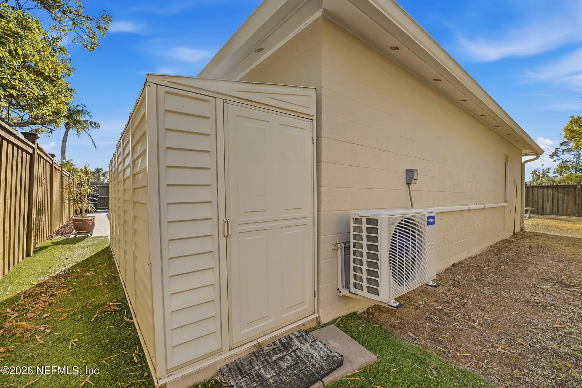 533 Seaspray Avenue Atlantic Beach FL 32233