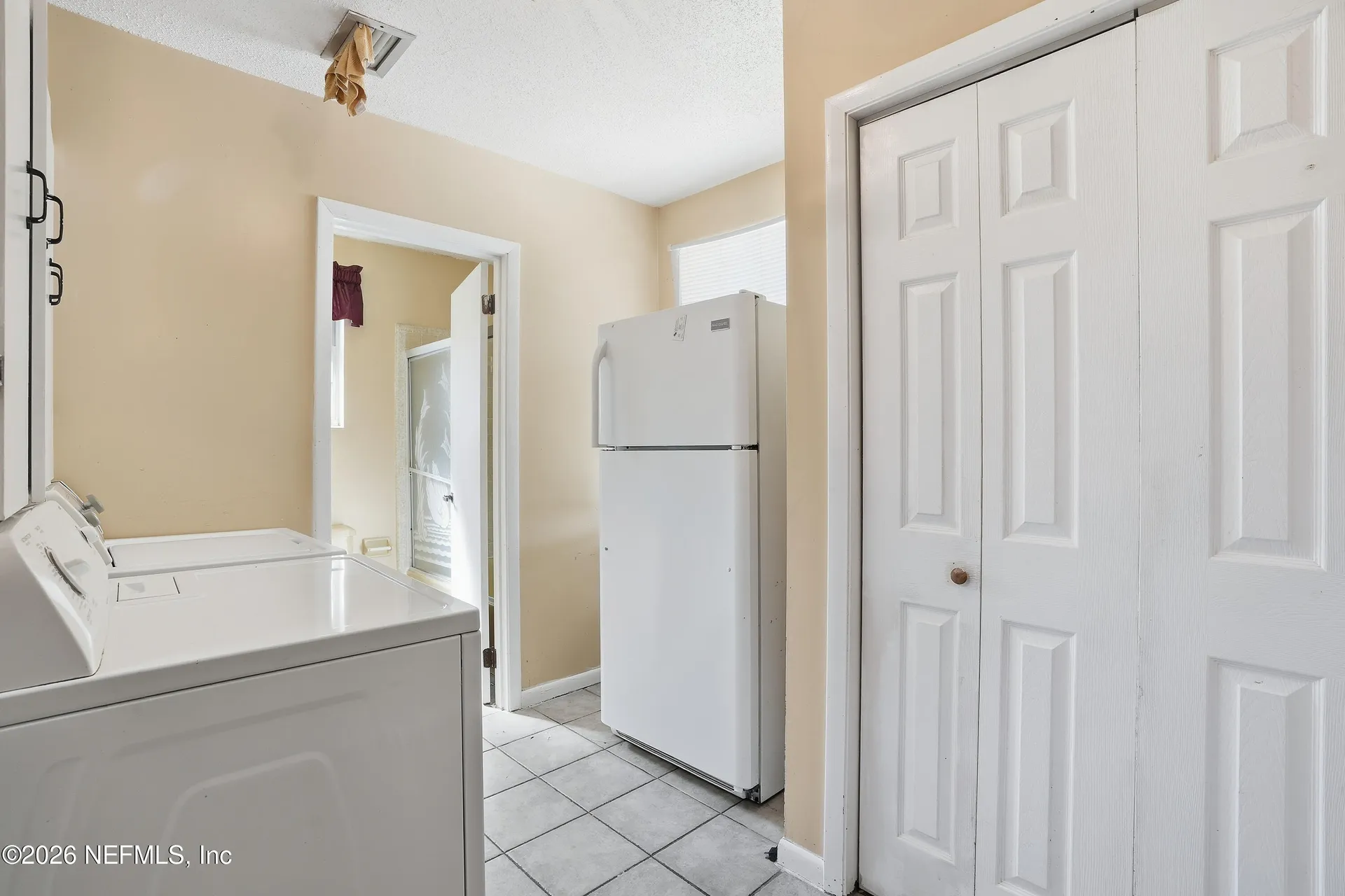 1546 River Hills Circle W Jacksonville FL 32211